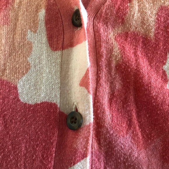 LOFT Floral V neck cardigan - Picture 7 of 7